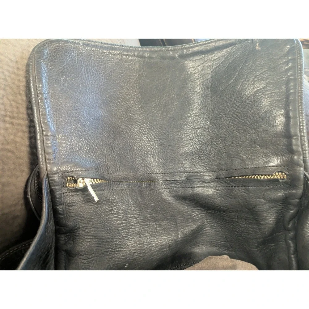 Paul B Delvaille Messenger Bag New‎ York Black Brown Leather Vtg Flap Shoulder